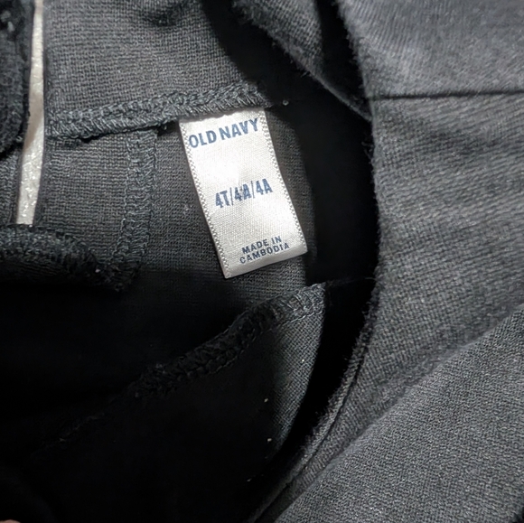 Old Navy Elegant Black Kids Dress with White Bow - Picture 3 of 3